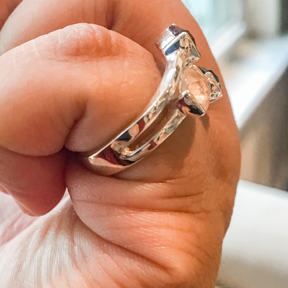Silver ring gently used. - Picture 3 of 6